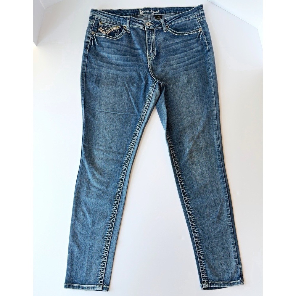 Soundgirl Women's Juniors 15 Blue Medium Wash Skinny Jeans Stretch Embroidered